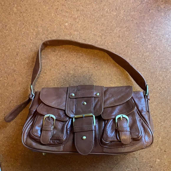 Chocolat Blu Leather Shoulder Bag - Picture 4 of 9